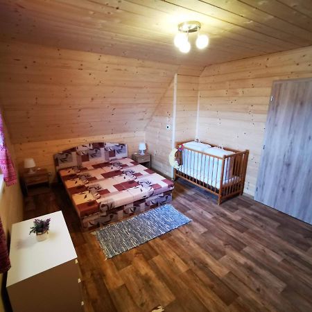 Chata Baska Na Liptove S Vlastnym Dvorom Липтовски-Микулаш Экстерьер фото