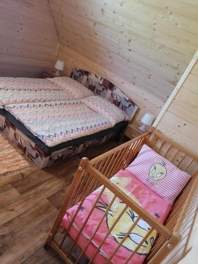 Chata Baska Na Liptove S Vlastnym Dvorom Липтовски-Микулаш Экстерьер фото