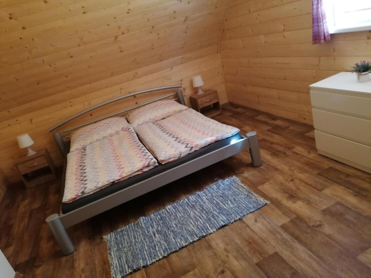 Chata Baska Na Liptove S Vlastnym Dvorom Липтовски-Микулаш Экстерьер фото